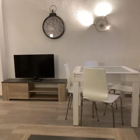Cosy At 5min From Center Σαμονί
