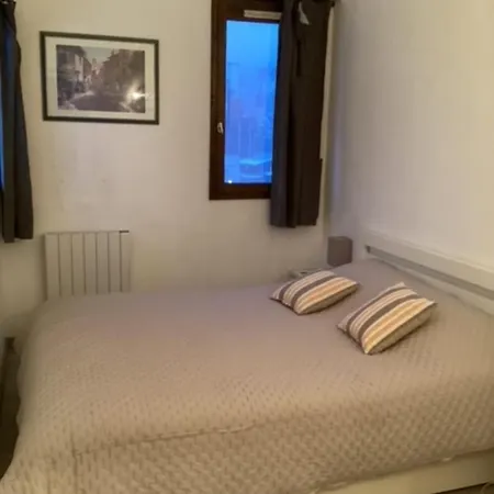 Cosy At 5min From Center Διαμέρισμα *