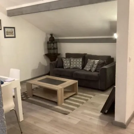 아파트 Cosy At 5min From Center *